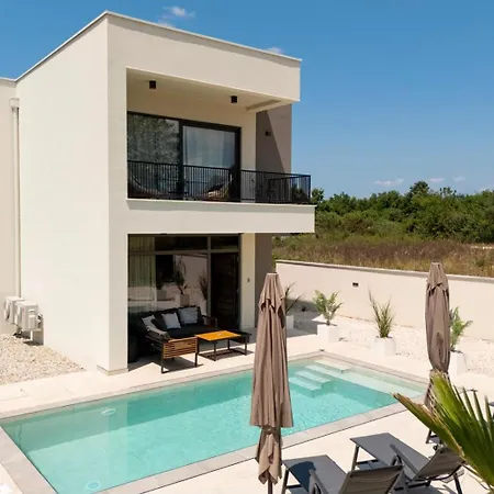 Villa Maratea - Oasis With Private Pool & Sauna